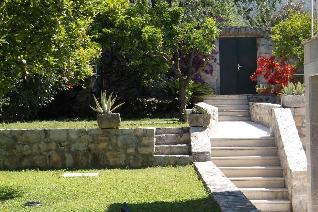 Charming Apartment For 3 Pax In Cavtat Exterior foto