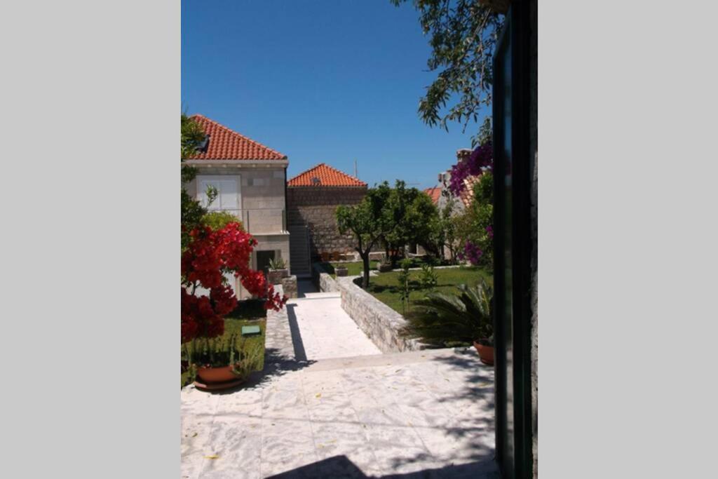 Charming Apartment For 3 Pax In Cavtat Exterior foto